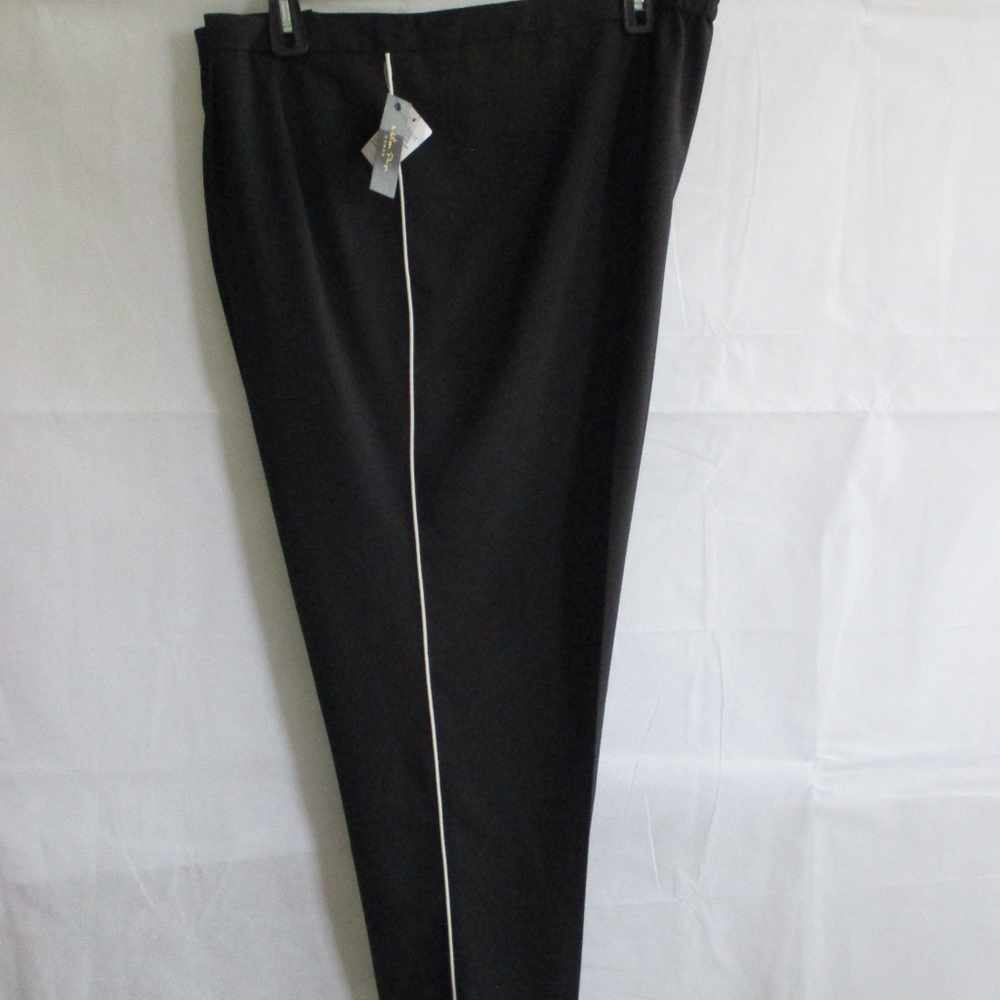 NWT - MELISSA PAIGE pants - sz 22W - MSRP $68.00